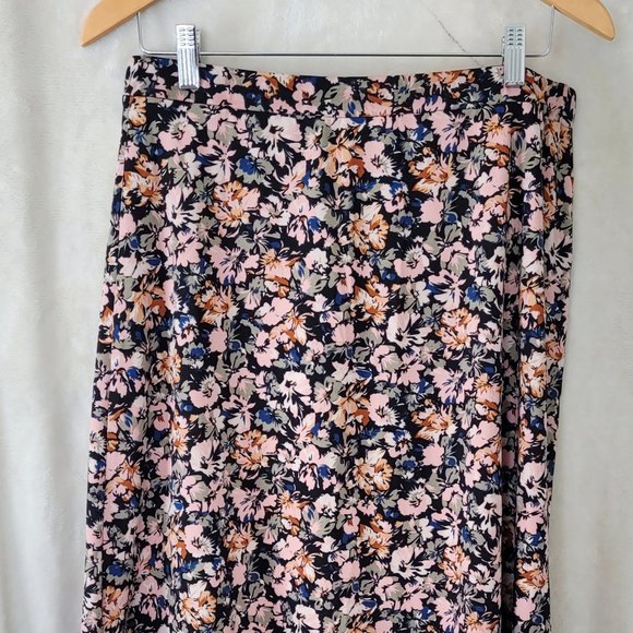 Meg and Margot floral flared knee length skirt - Picture 2 of 4